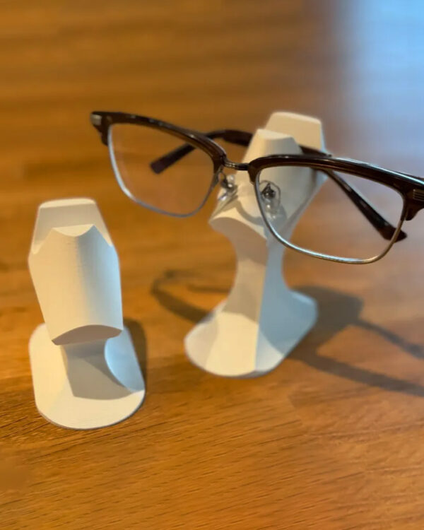 Eyewear Stand